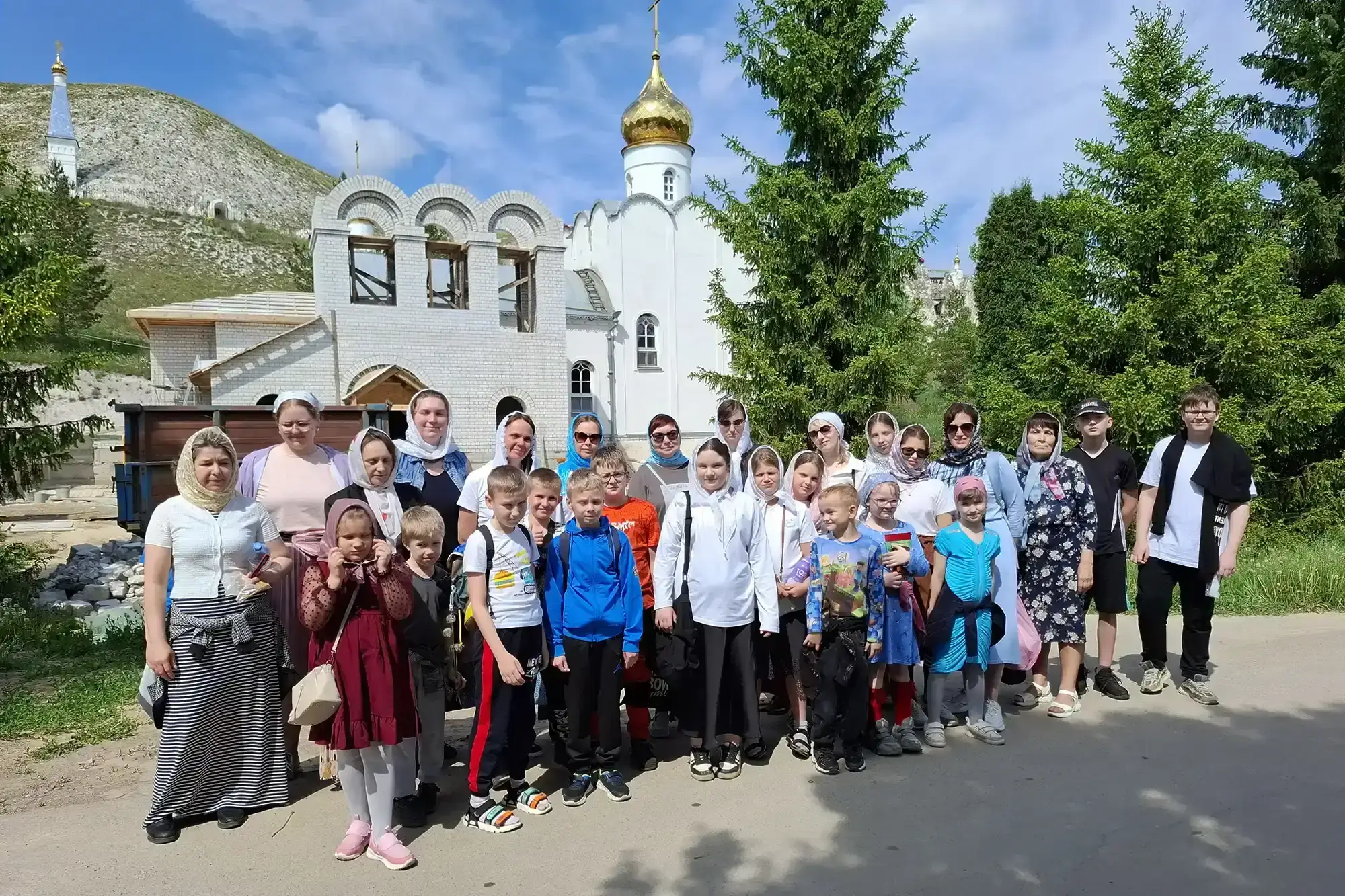 Паломничество в Костомаровский Спасский женский монастырь