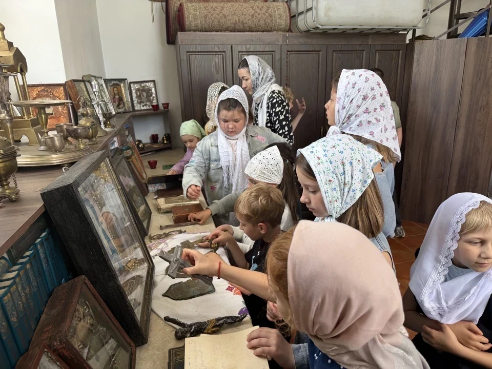 День славянской письменности и культуры в Крестовоздвиженском храме села Берёзово